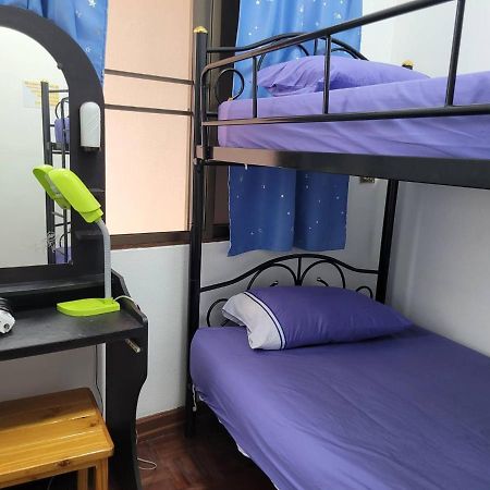 La Maison Verte Hostel Chiang Mai Exteriör bild