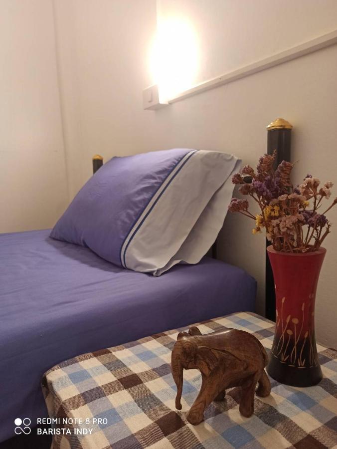 La Maison Verte Hostel Chiang Mai Exteriör bild