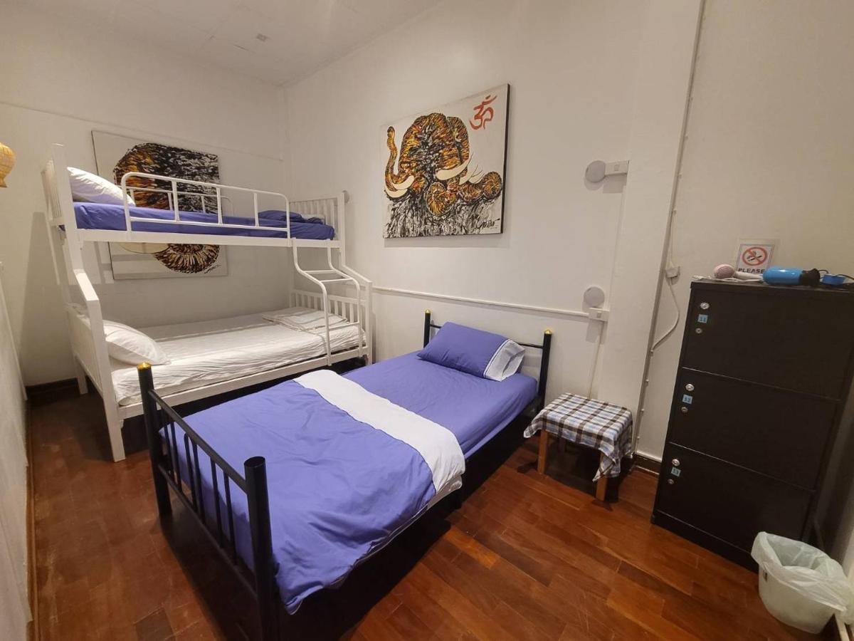 La Maison Verte Hostel Chiang Mai Exteriör bild