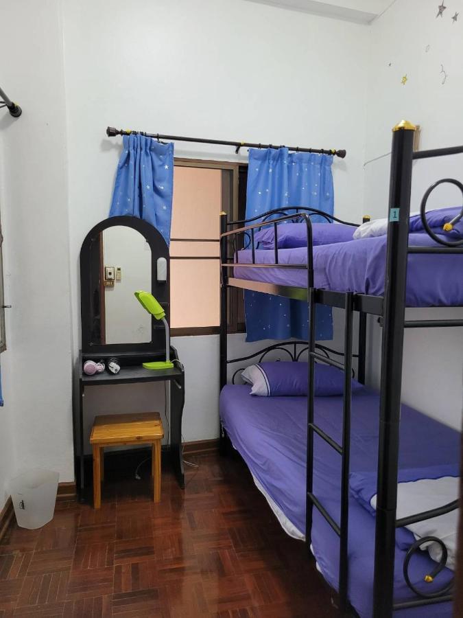 La Maison Verte Hostel Chiang Mai Exteriör bild