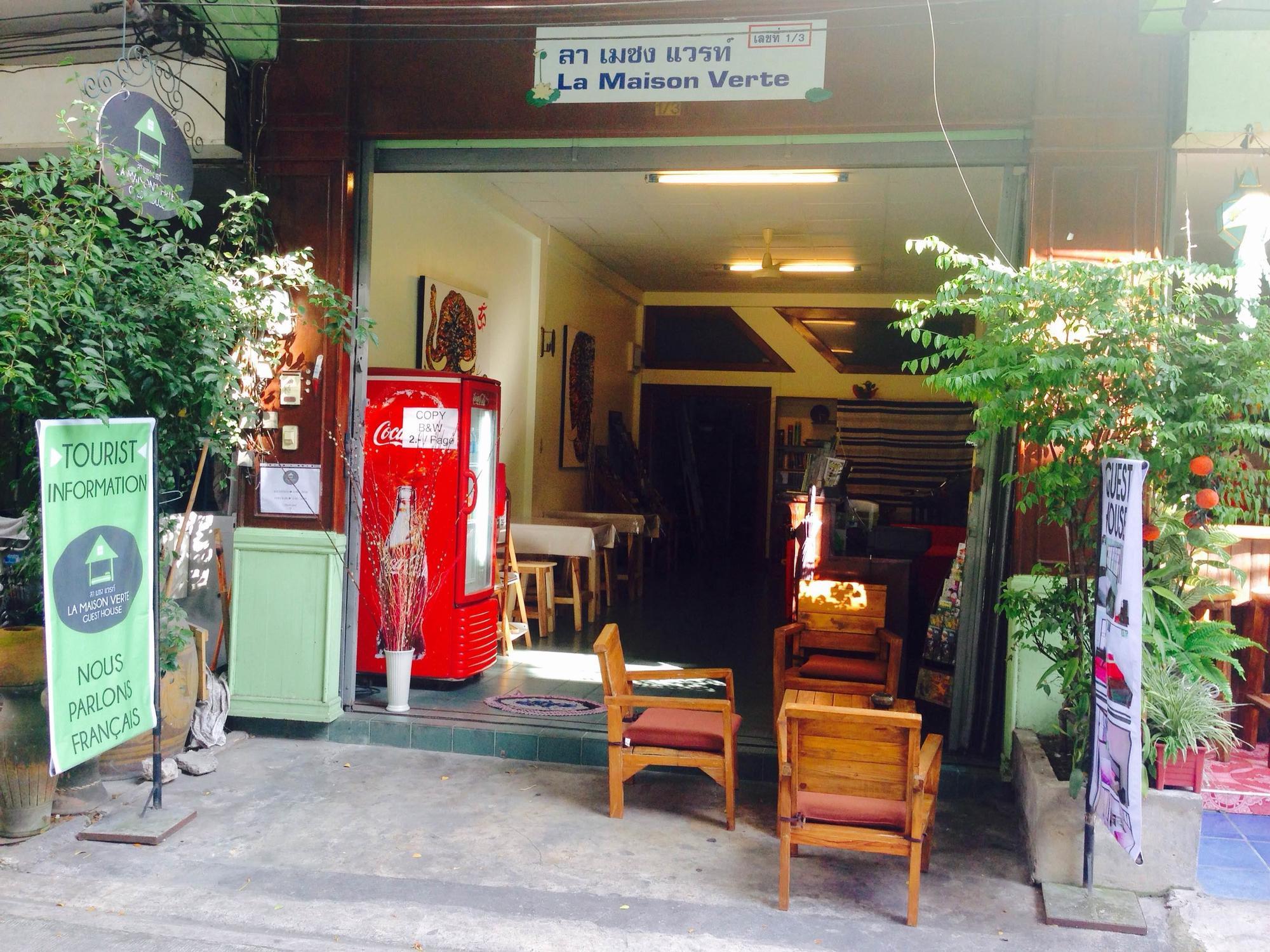 La Maison Verte Hostel Chiang Mai Exteriör bild