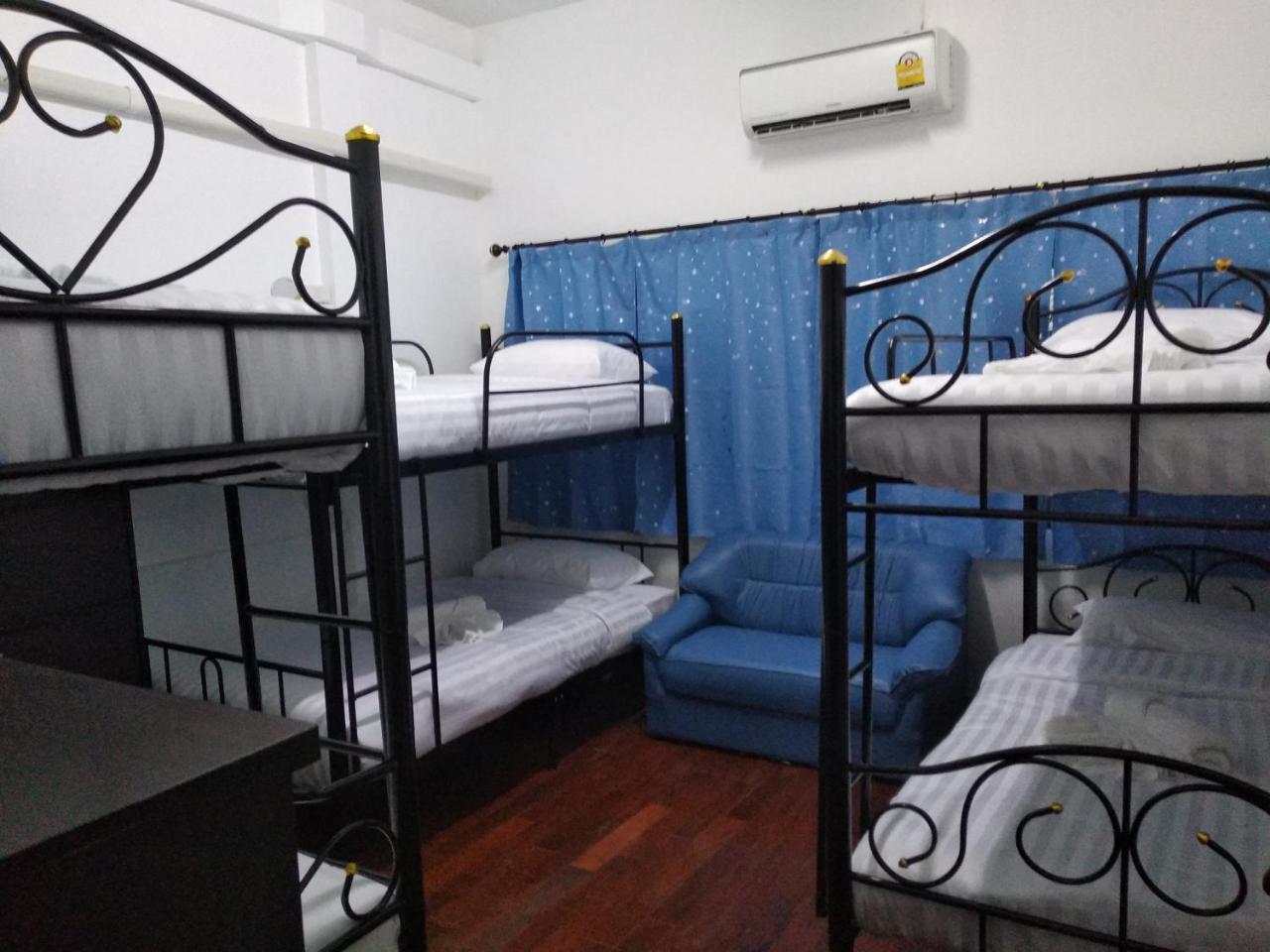 La Maison Verte Hostel Chiang Mai Exteriör bild