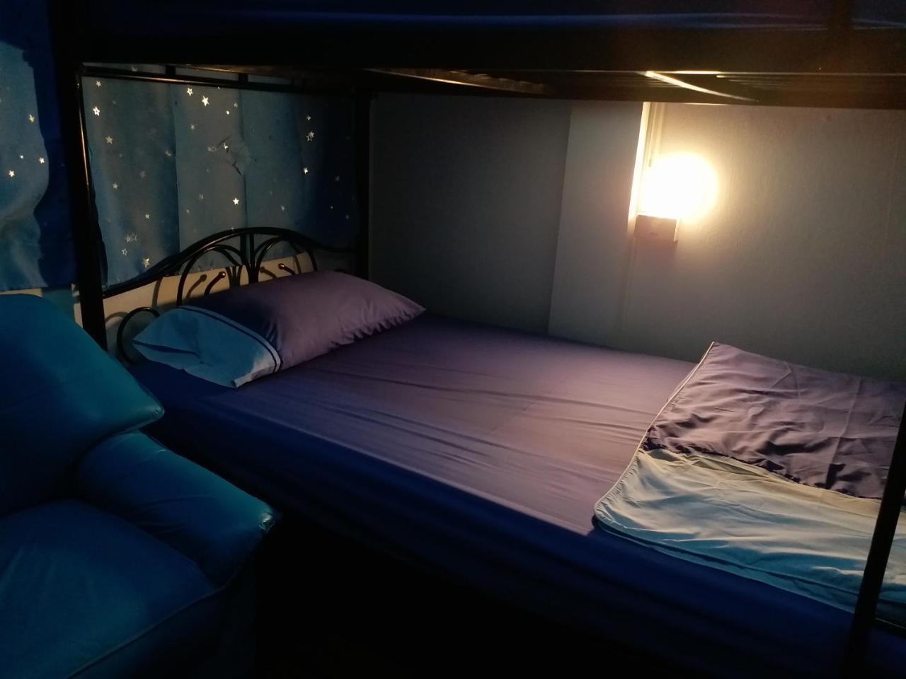 La Maison Verte Hostel Chiang Mai Exteriör bild