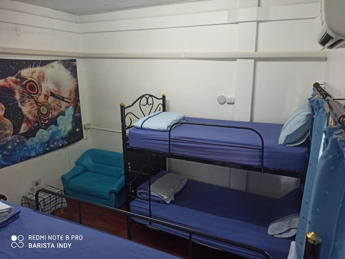 La Maison Verte Hostel Chiang Mai Exteriör bild